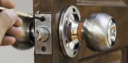 Amber Locksmith Store Milwaukee, WI 414-316-6504 - Emergency-unlock